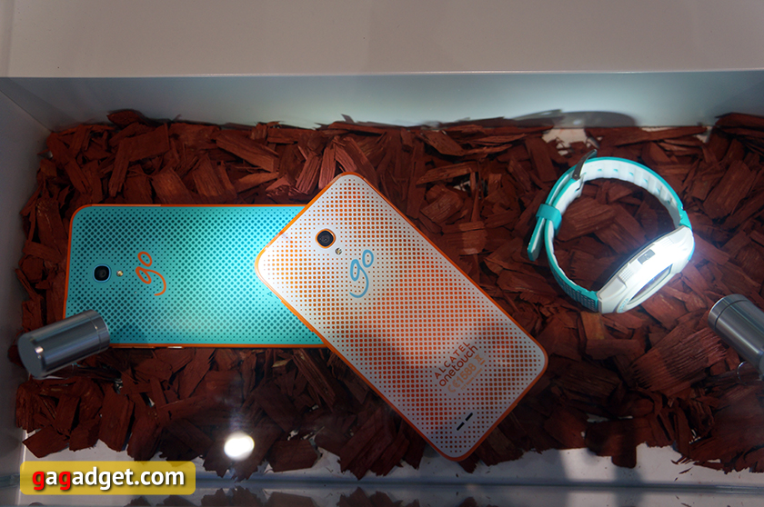 IFA 2015: стенд ALCATEL ONETOUCH своими глазами и еще кое-что интересное-11
