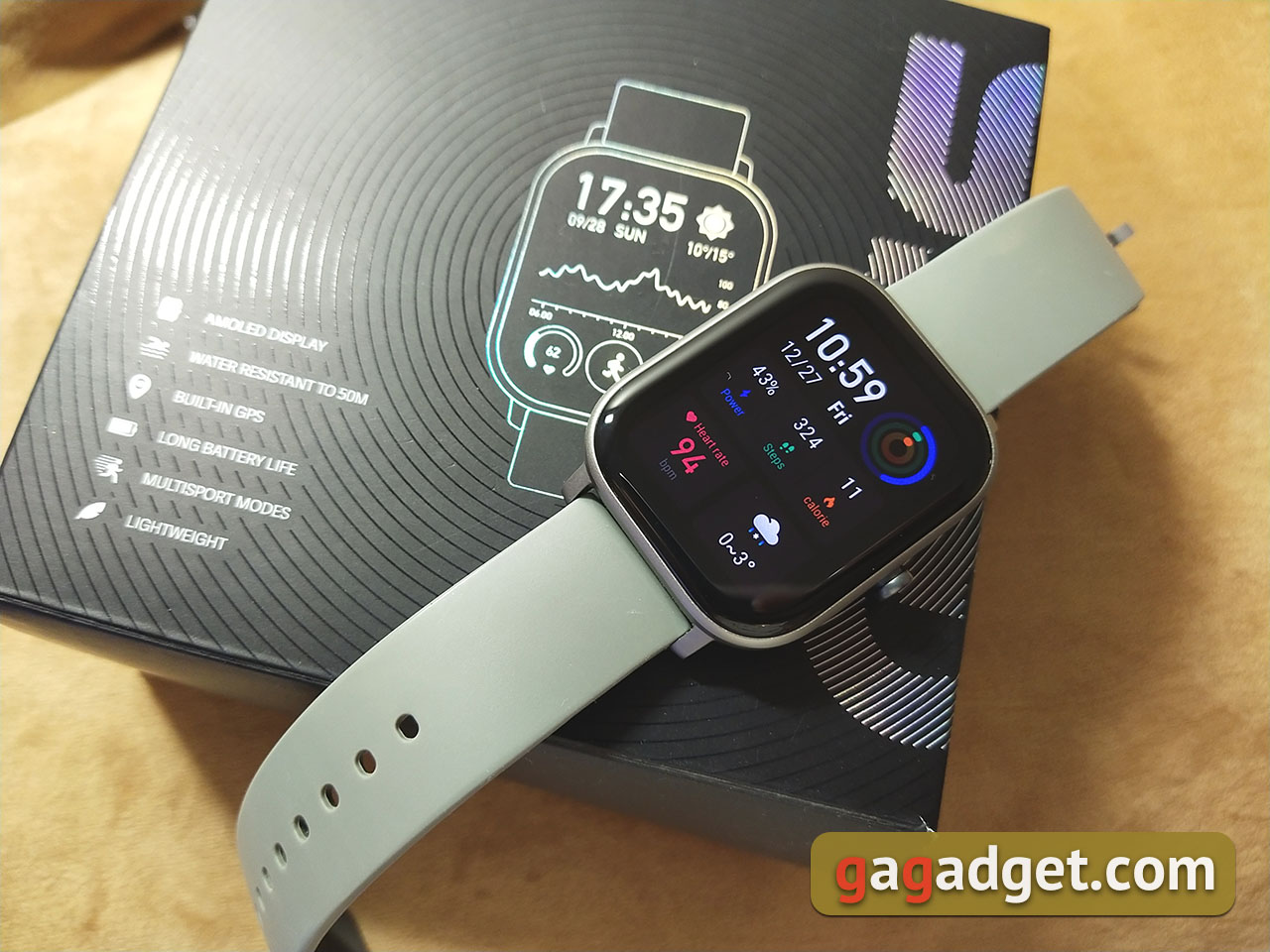 Огляд Amazfit GTS: Apple Watch для бідних?
