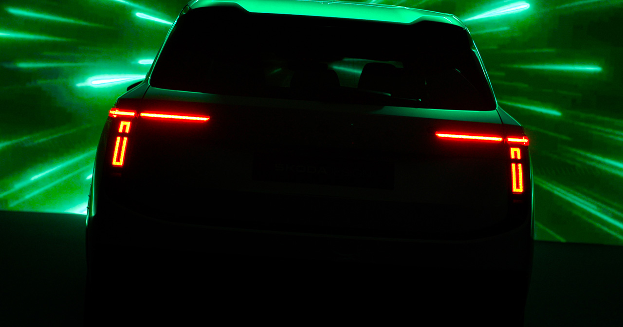 Image teaser du profil latéral de la Skoda Space