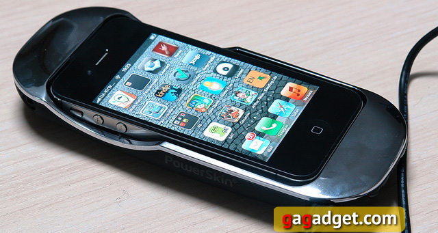 Обзор геймерского чехла PowerSkin с подзарядкой для iPhone 