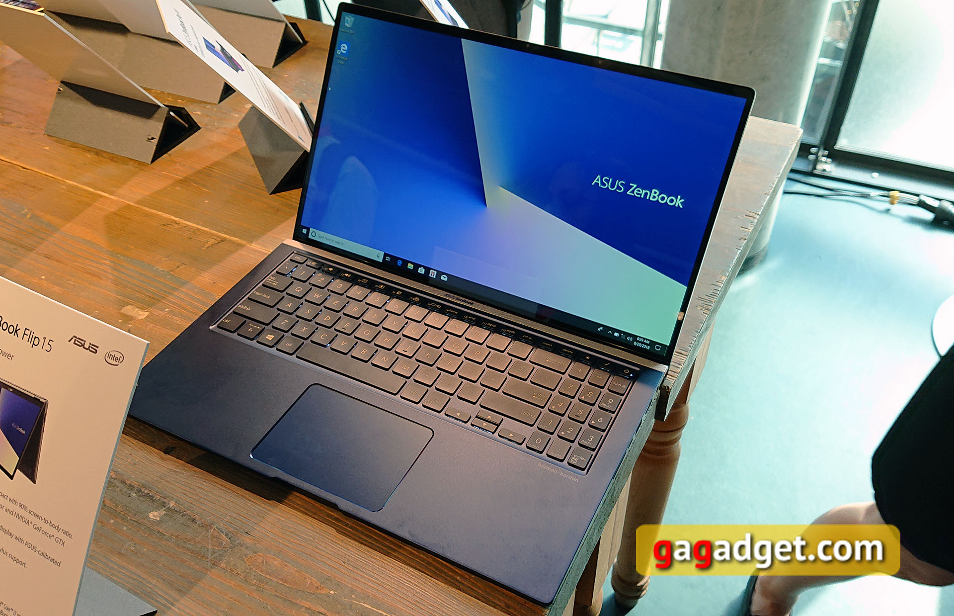 asus-ifa-2018-07.jpg
