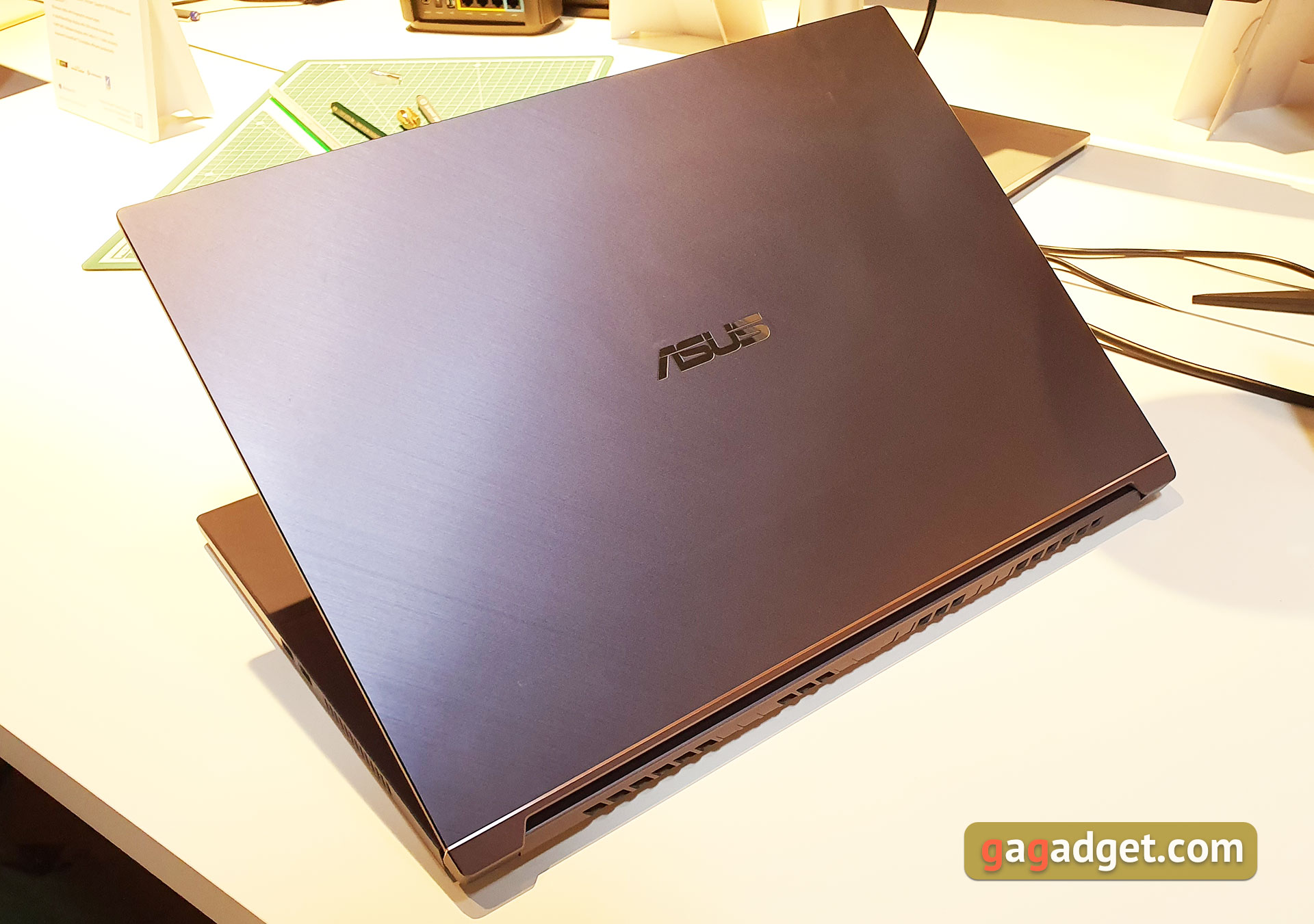 IFA 2019: новые ноутбуки ASUS ProArt, ASUSPRO B9 и смартфон ASUS ROG Phone II своими глазами-14