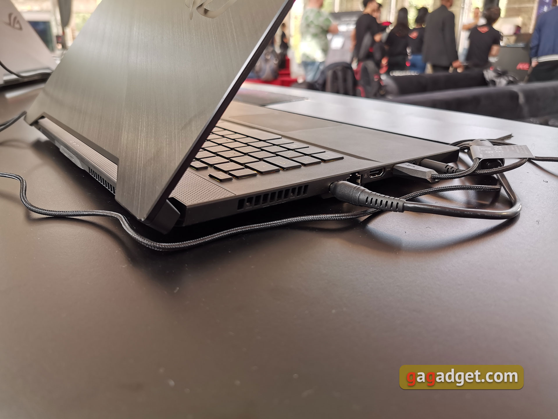 Игровые ноутбуки ASUS ROG Zephyrus S, M и обновлённая линейка Strix своими глазами-19
