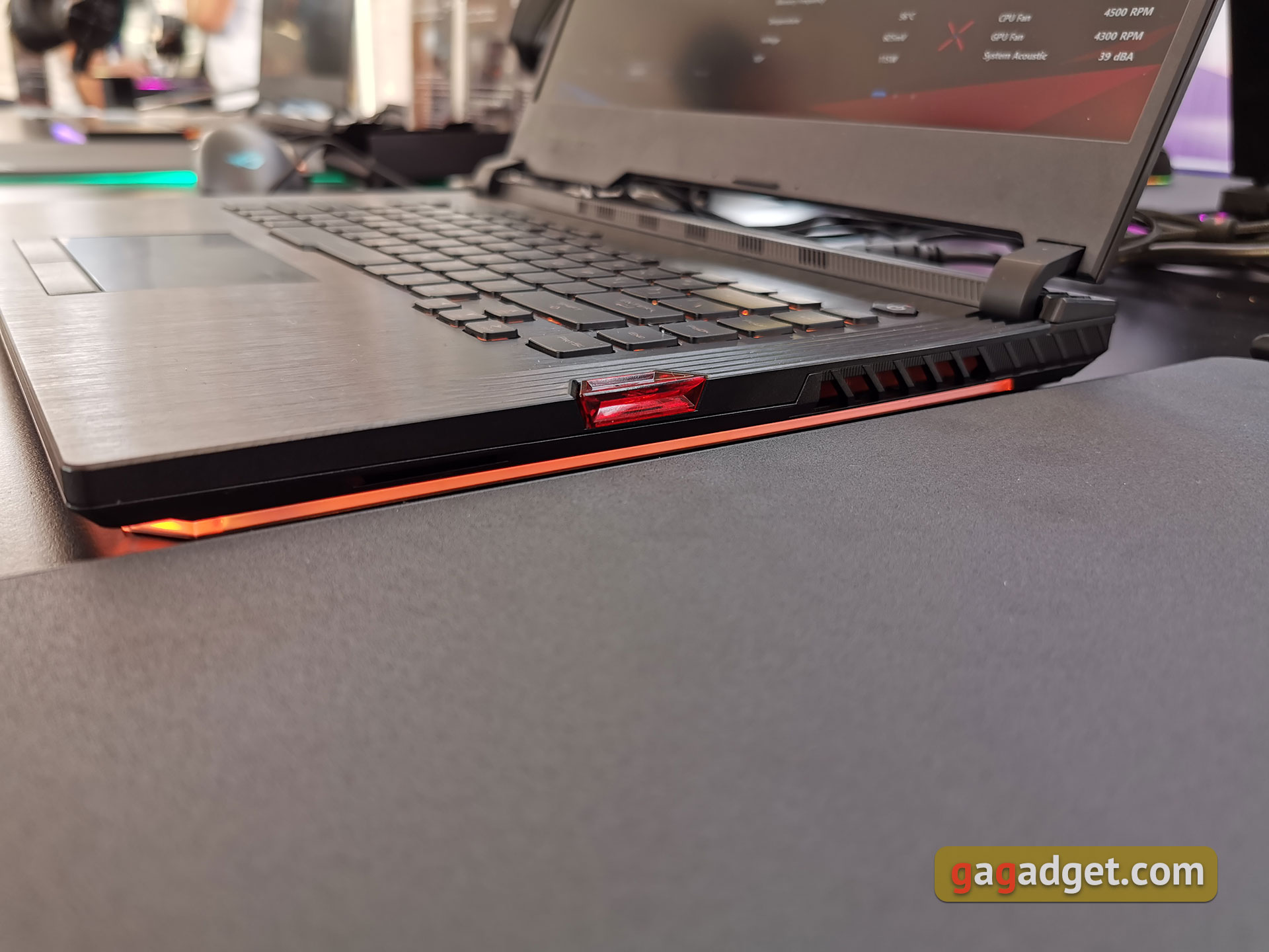 Игровые ноутбуки ASUS ROG Zephyrus S, M и обновлённая линейка Strix своими глазами-29