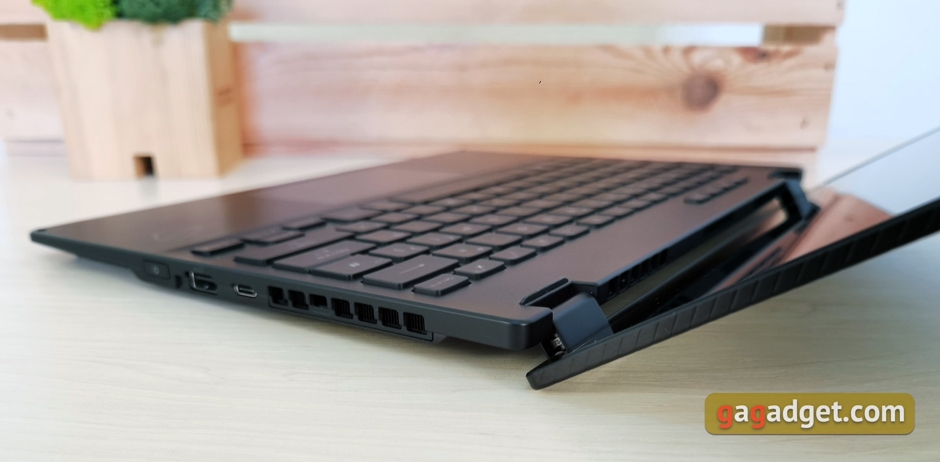 Обзор ASUS ROG Flow X13: геймерский ноутбук Шредингера-8