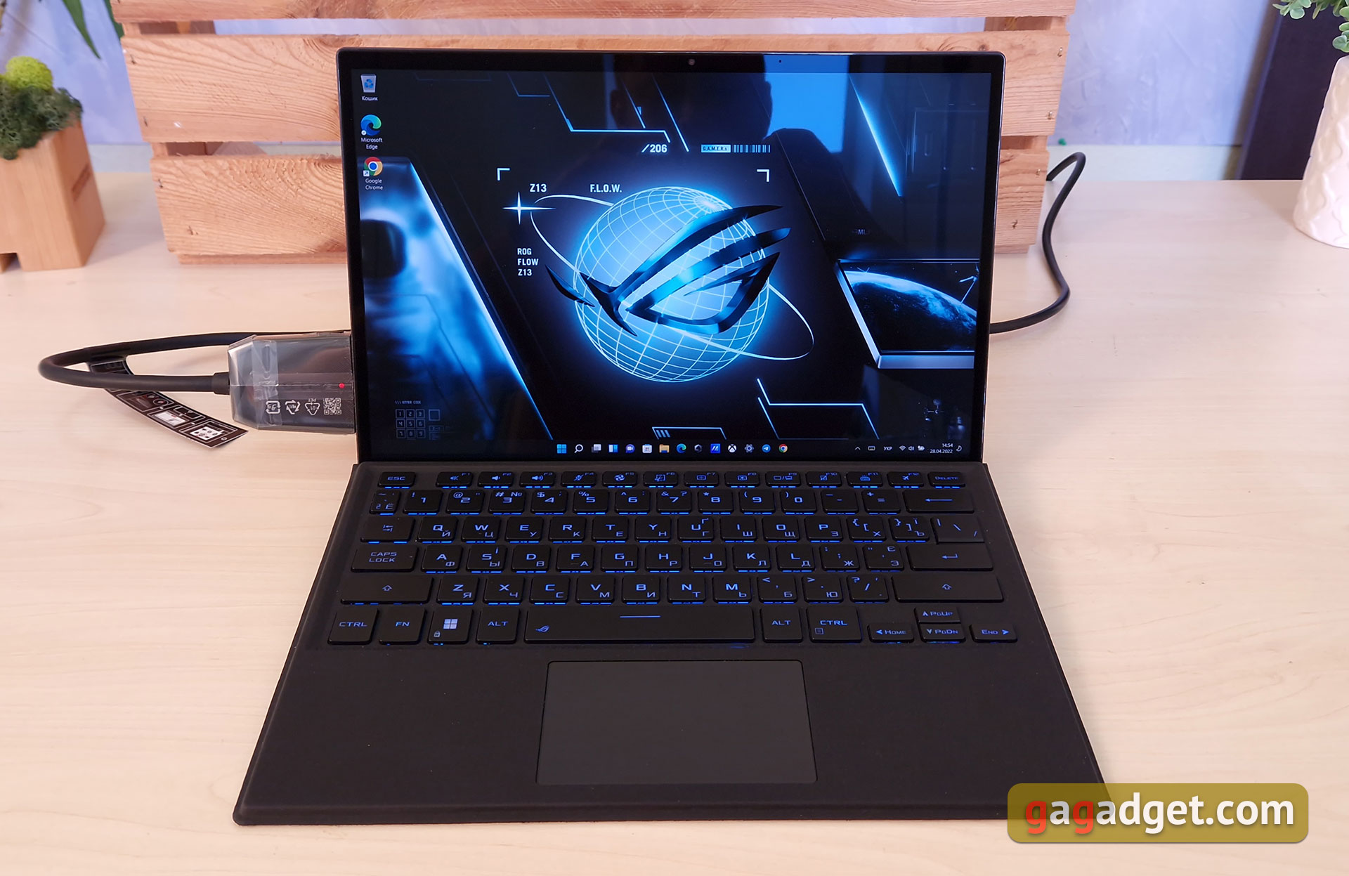 Обзор ASUS ROG Flow Z13 (2022): самый мощный игровой планшет-32
