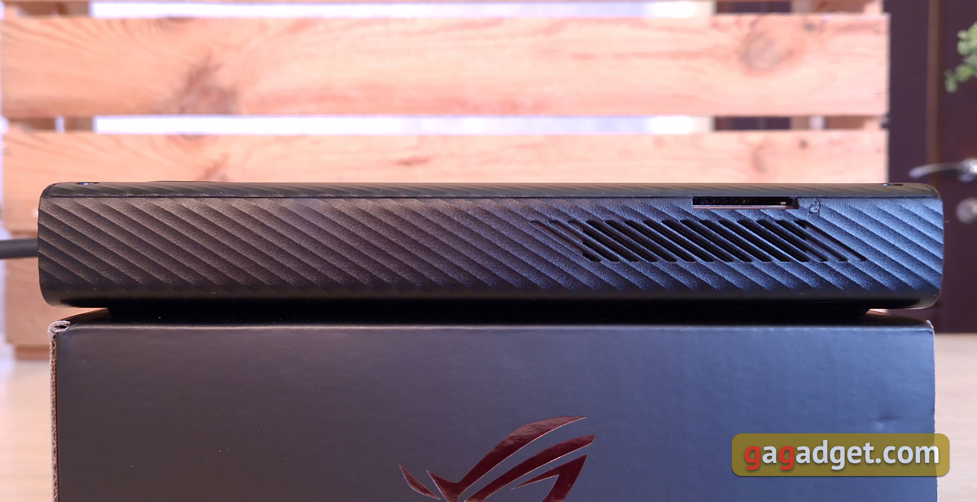 Обзор ASUS ROG Flow Z13 (2022): самый мощный игровой планшет-42