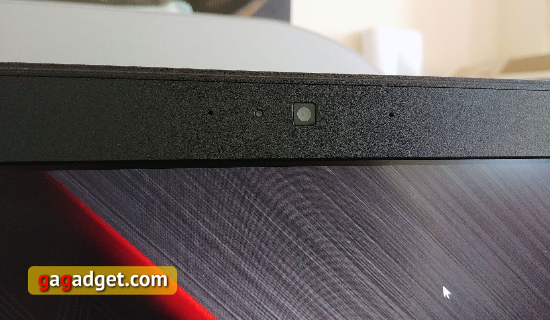 asus-rog-g703vi-21.jpg