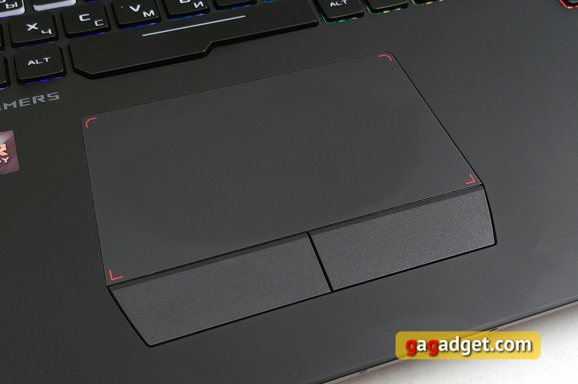 asus-rog-g703vi-27.jpg