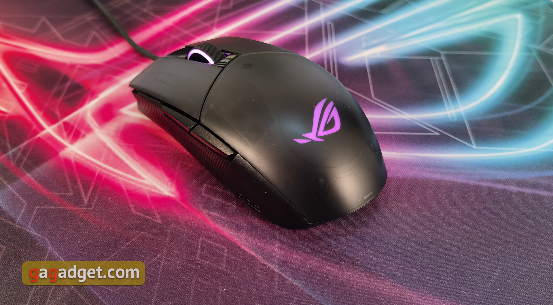 Обзор ASUS ROG Strix Impact II: лёгкая игровая мышь с возможностью замены переключателей