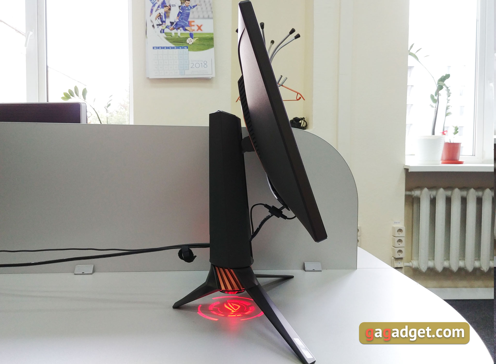 asus-rog-strix-pg258q-20.jpg