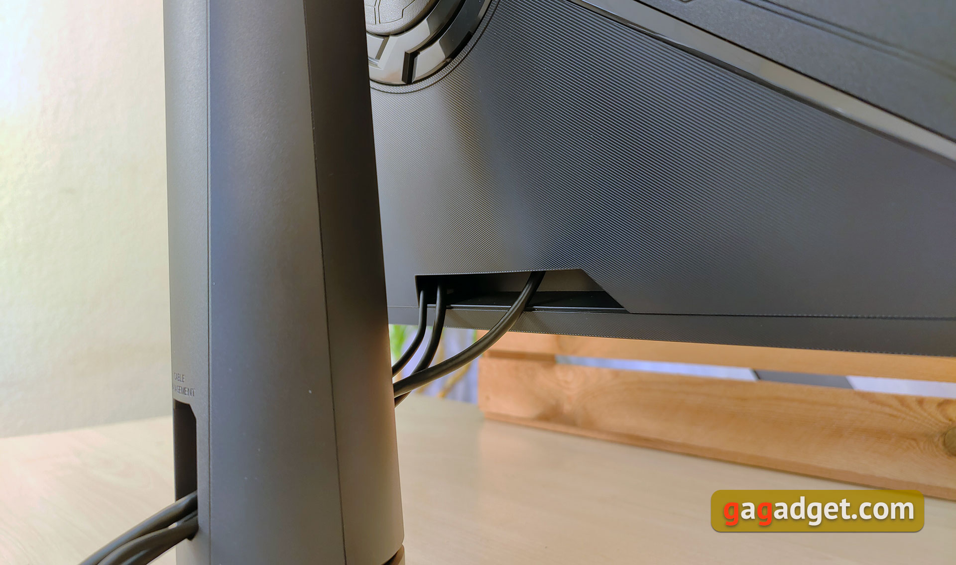 ASUS ROG Swift PG32UQ review: quantum dot 4K gaming monitor-15