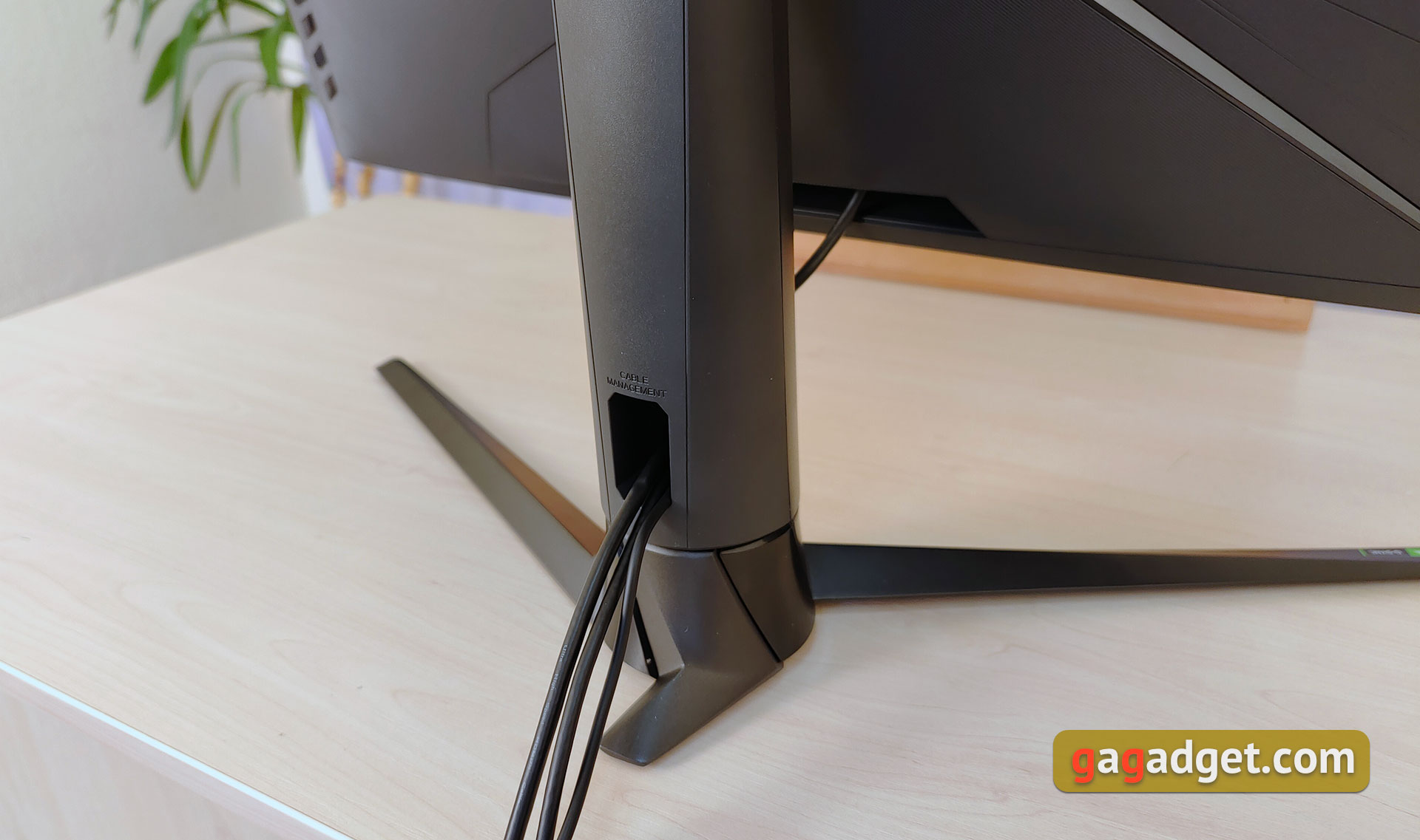 ASUS ROG Swift PG32UQ review: quantum dot 4K gaming monitor-17