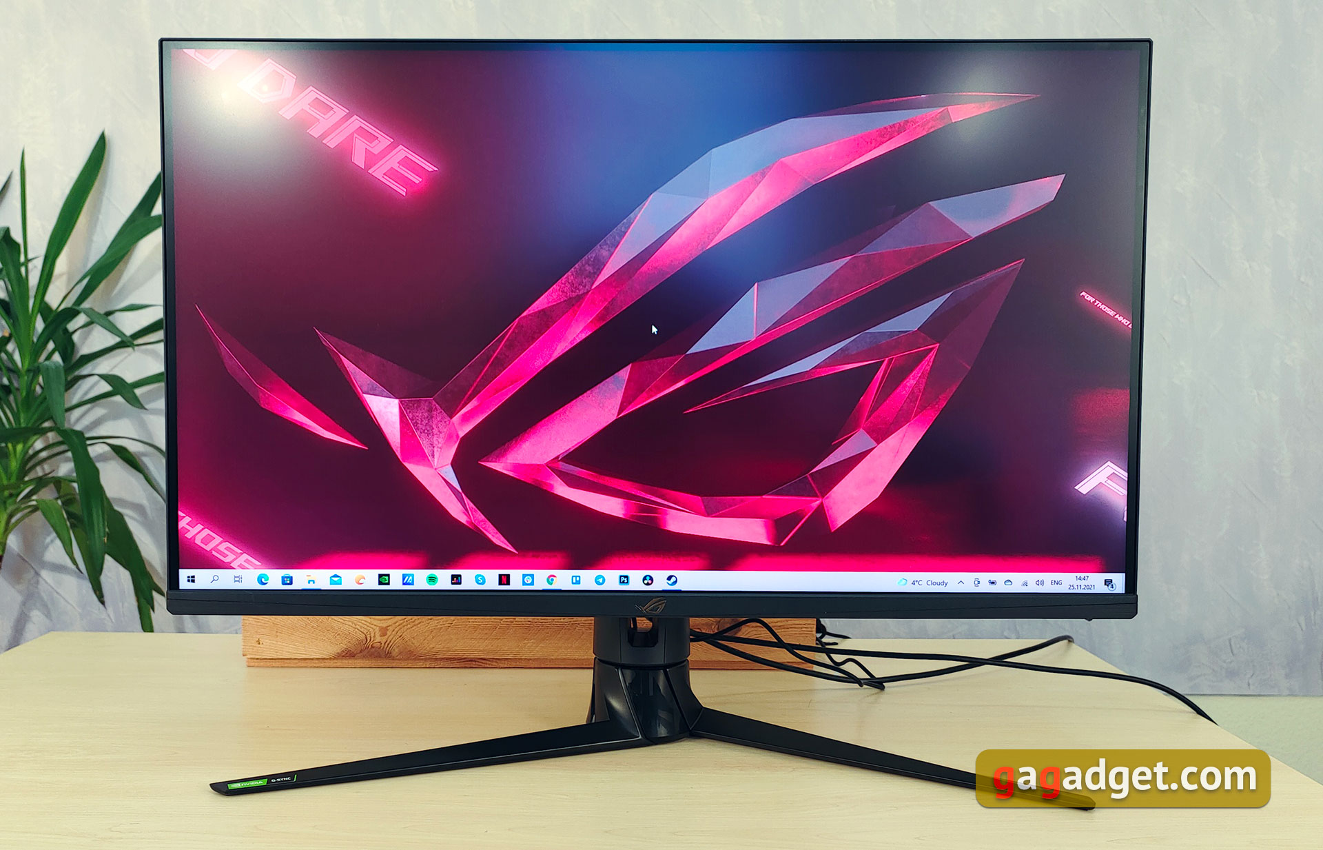 ASUS ROG Swift PG32UQ review: quantum dot 4K gaming monitor-18