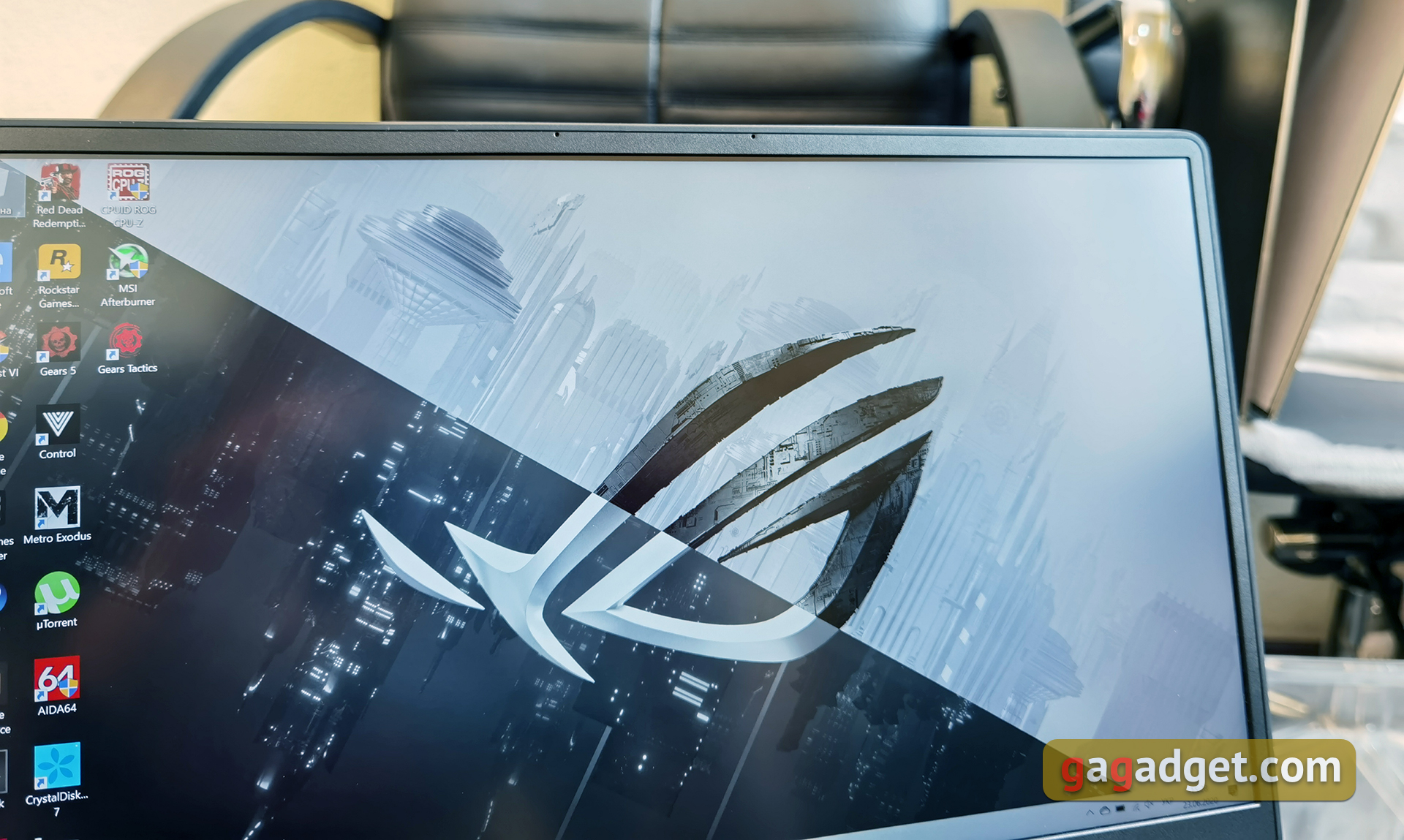 Обзор игрового ноутбука ASUS ROG Zephyrus G14: правильный ультрапортативный гейминг-23