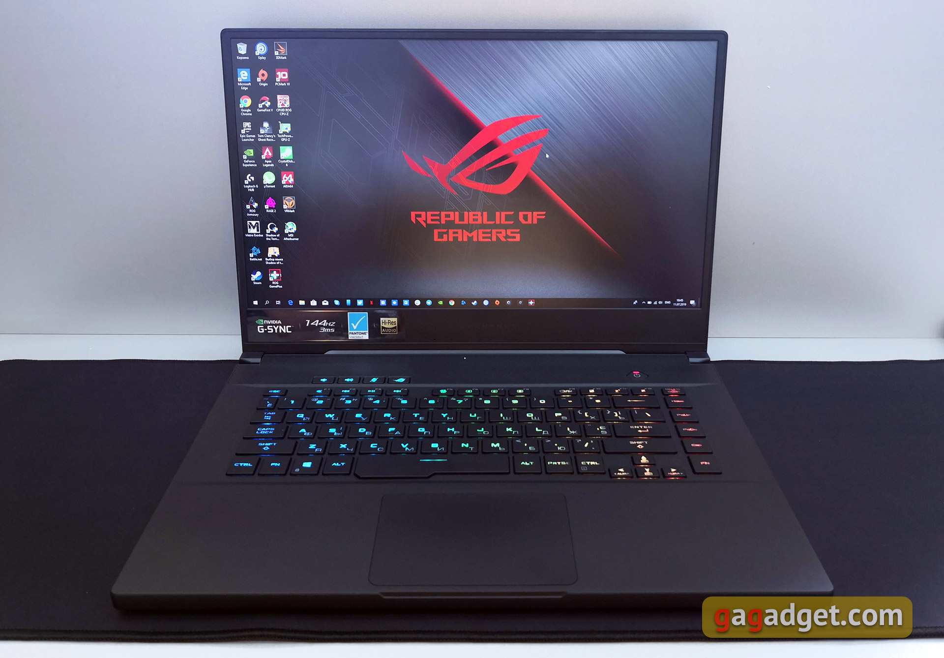 Обзор ASUS ROG Zephyrus S GX502GW: мощный игровой ноутбук с GeForce RTX 2070 весом всего 2 кг-4
