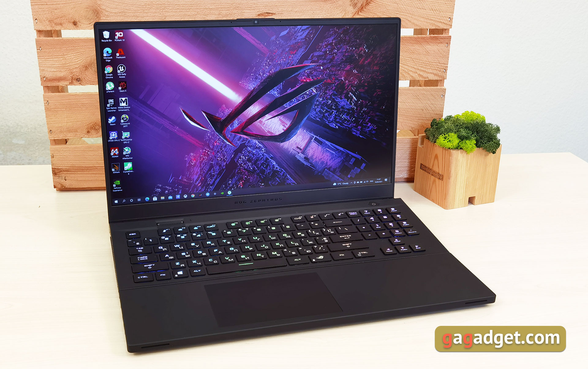 ASUS ROG Zephyrus S17 GX703 review: a gaming laptop for all your money