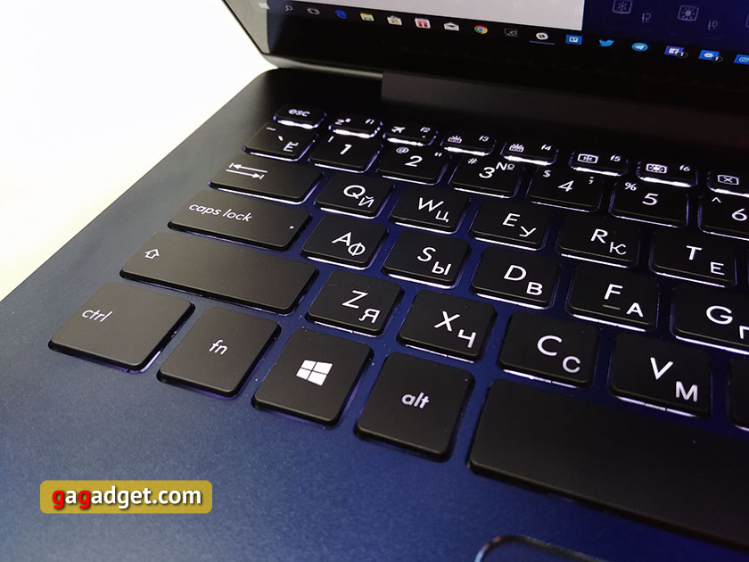asus-zenbook-13--ux331u-13.jpg