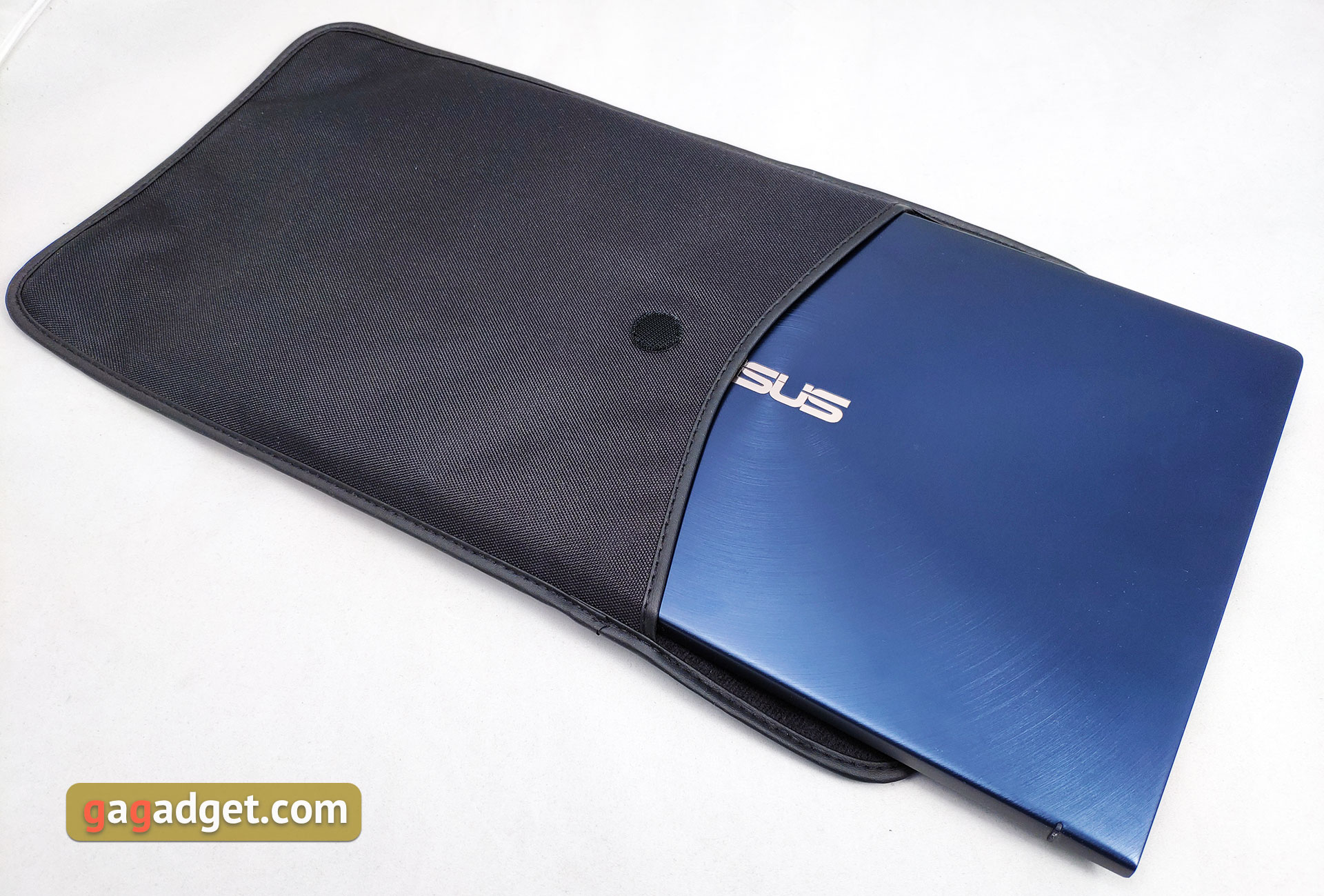asus-zenbook-14-ux433fd-04.jpg