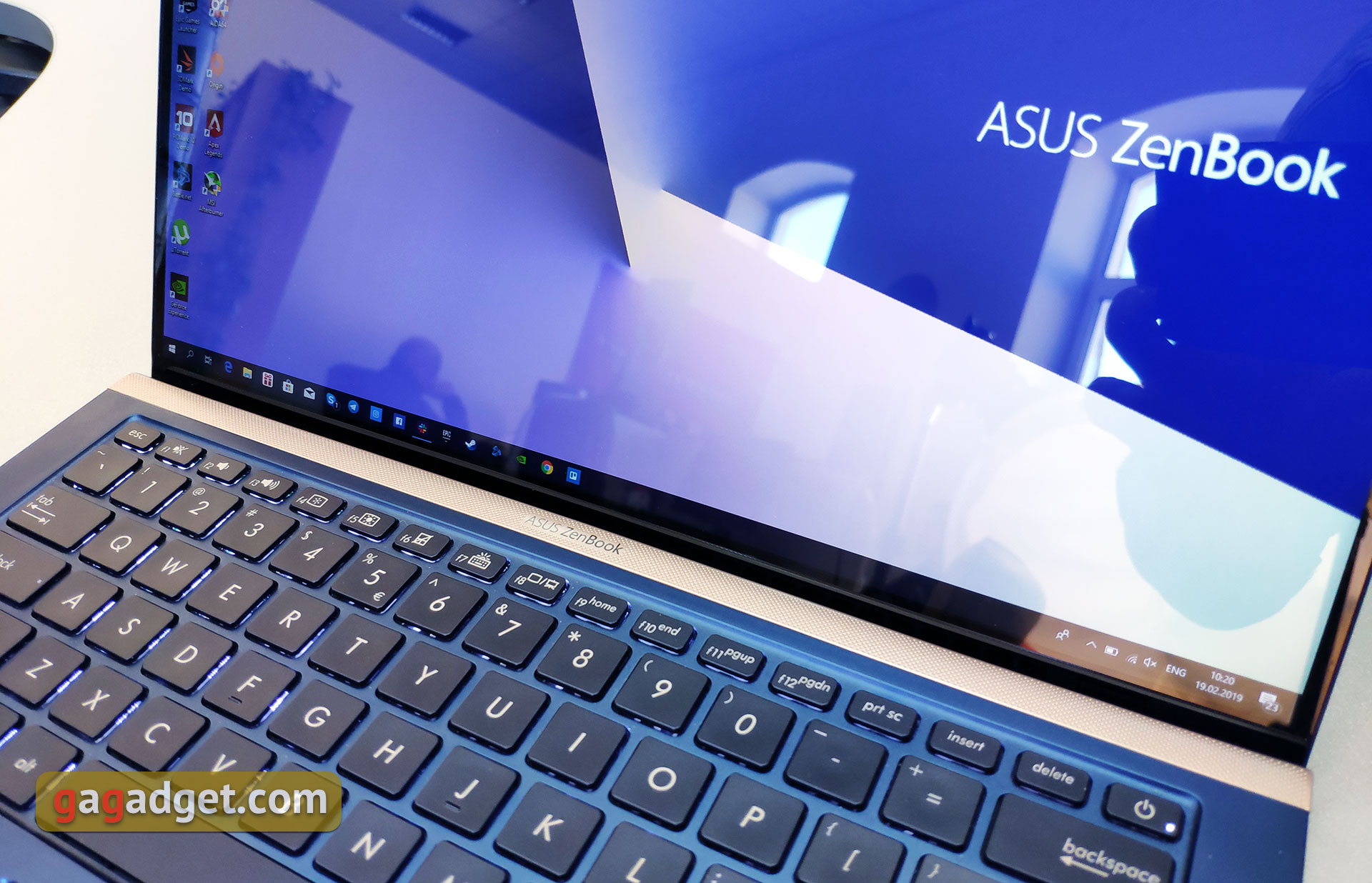asus-zenbook-14-ux433fd-14.jpg