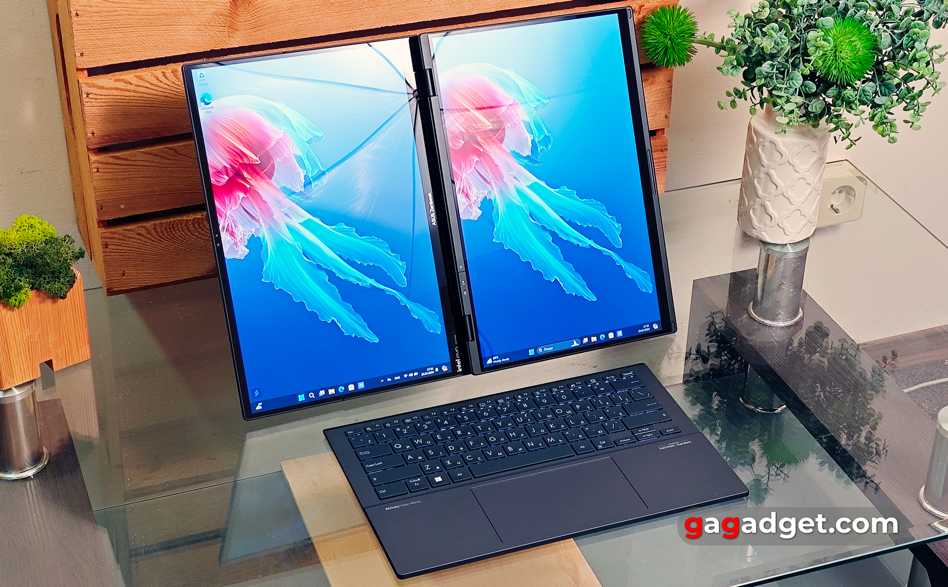 Огляд ASUS Zenbook DUO (2024) UX8406