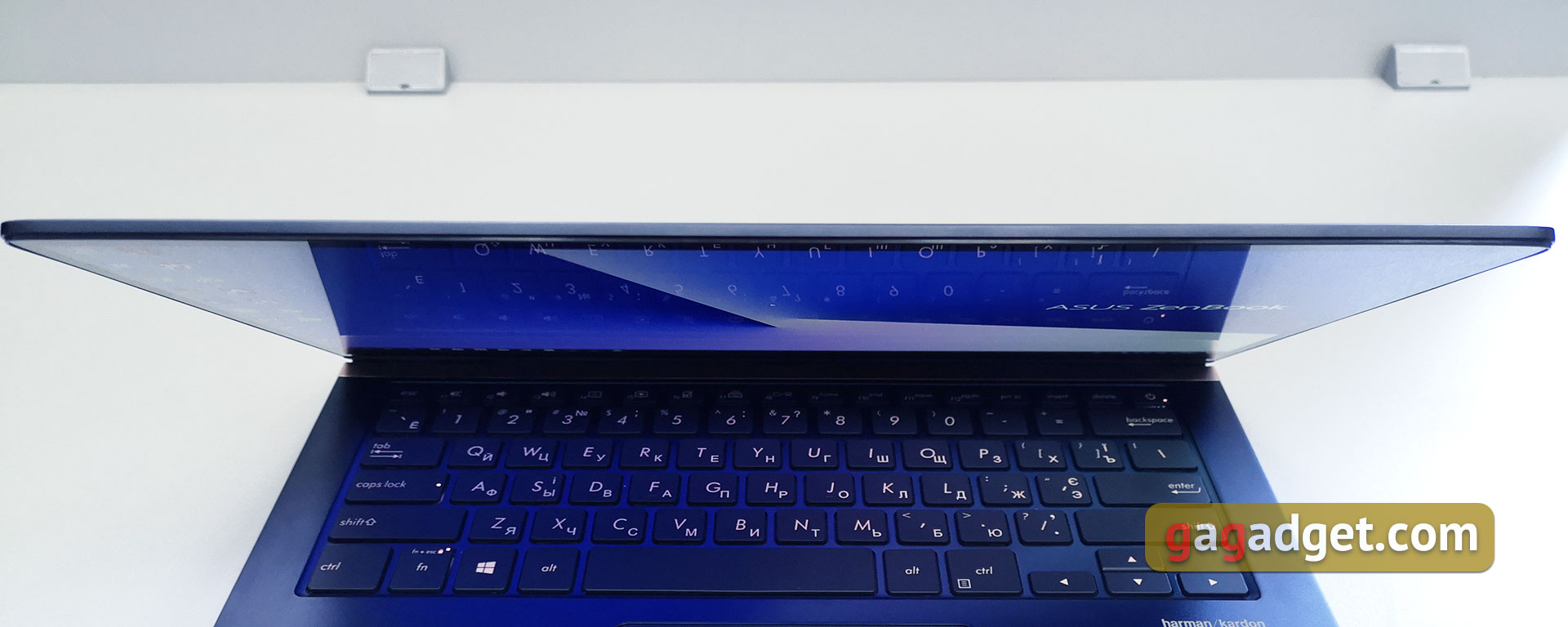 asus-zenbook-pro-14-ux450fd-16.jpg