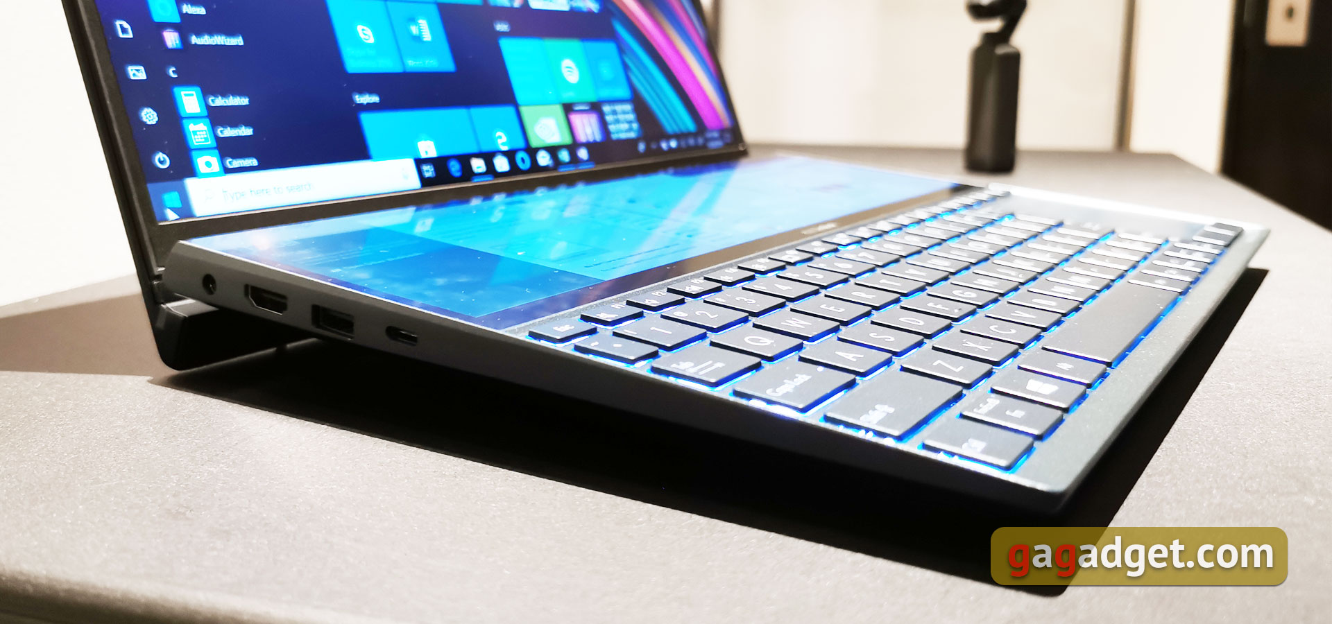 Ноутбук ASUS ZenBook Pro Duo з двома екранами: перші враження-13