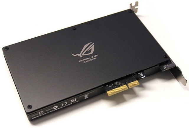 SSD-накопитель Asus ROG Raidr для энтузиастов с интерфейсом PCI Express 2.0x2-2 SSD-накопитель Asus ROG Raidr для энтузиастов с интерфейсом PCI Express 2.0x2-2