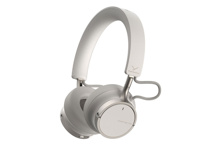 Перспективный вид белых наушников Beyerdynamic Aventho 100