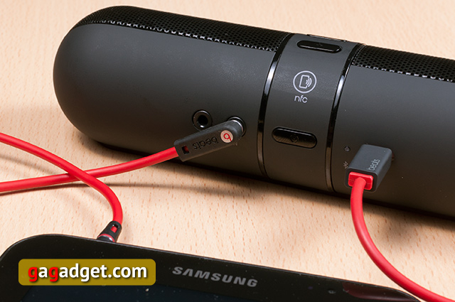 Обзор портативной акустической системы Beats Pill-16