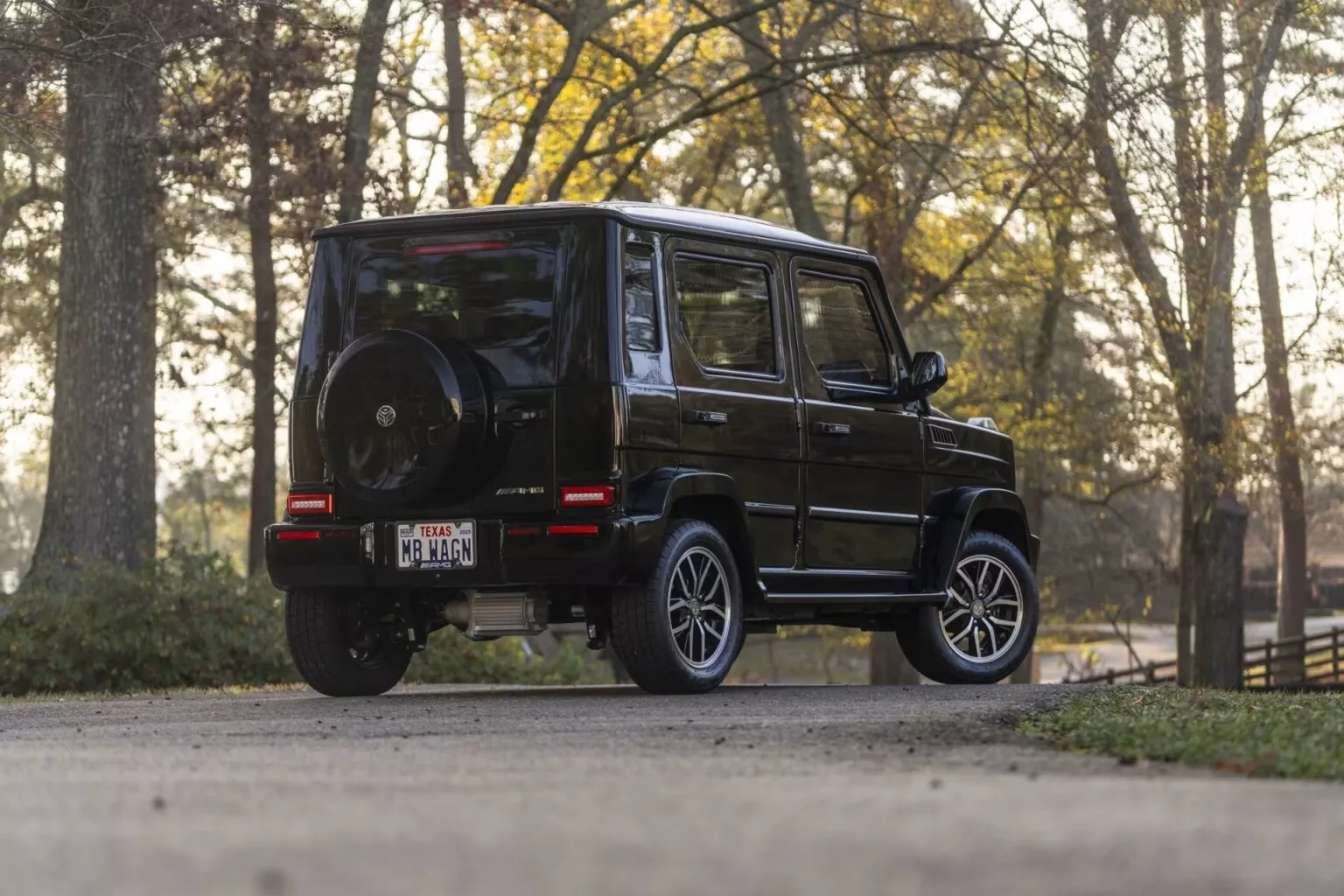 Вид ззаду Bodo G-Wagon