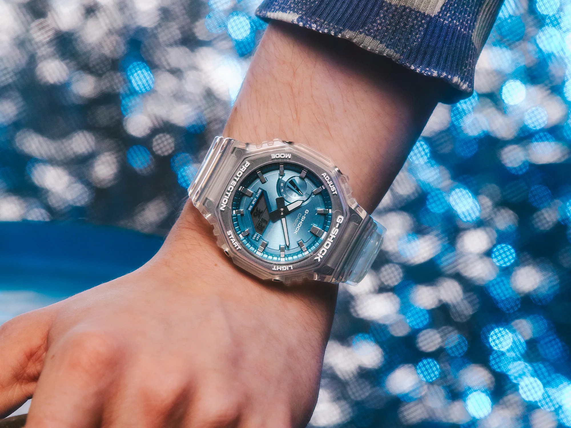 Як виглядають Casio GA-2100 на зап'ясті. Ілюстрація: Casio