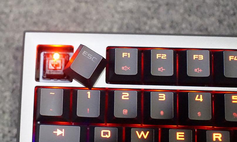 Механическая клавиатура Cherry MX Board 6.0 с металлическим корпусом и минимальной задержкой-2