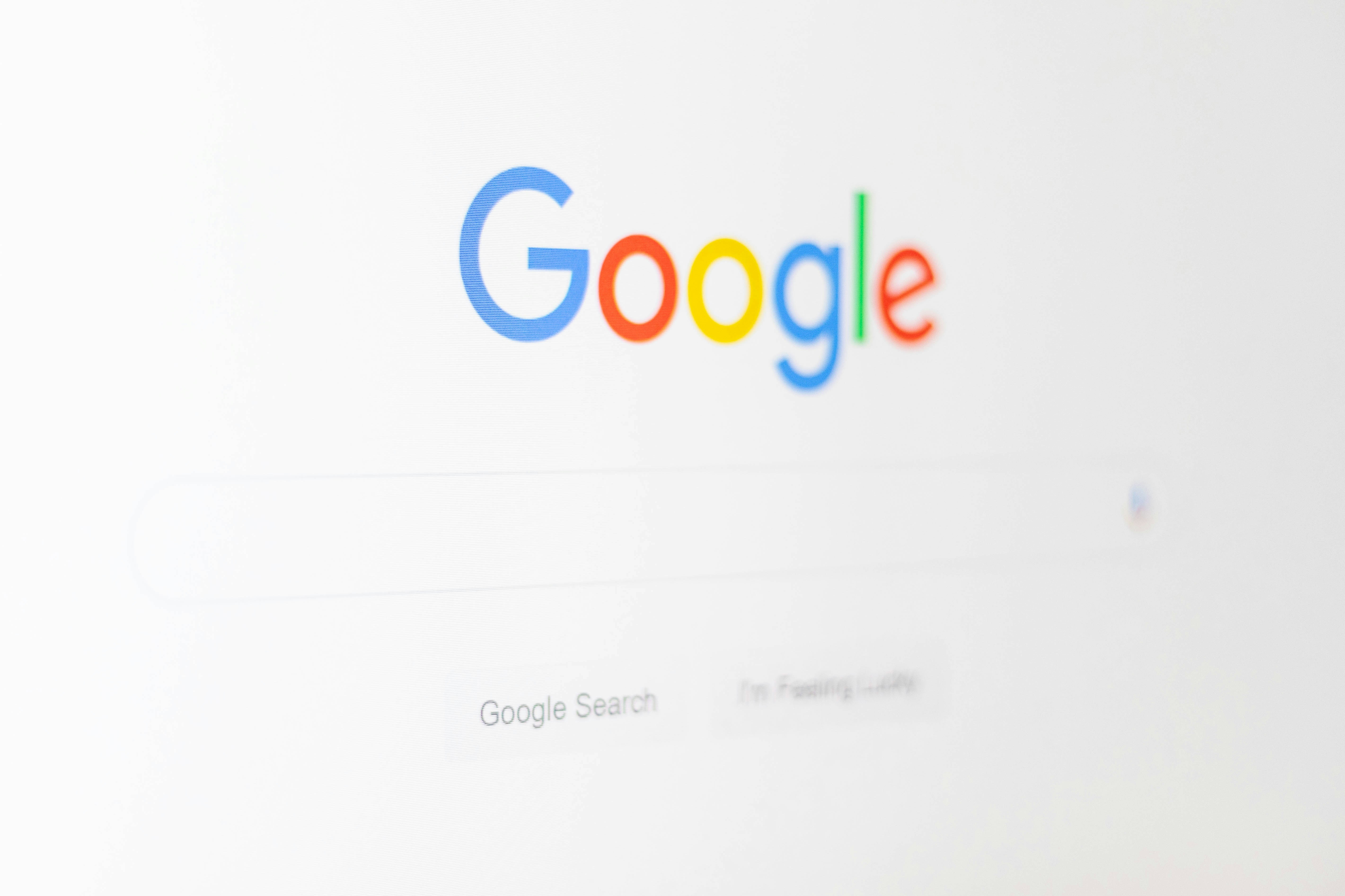 Google envisage de cacher l'IA derrière un mur payant - FT