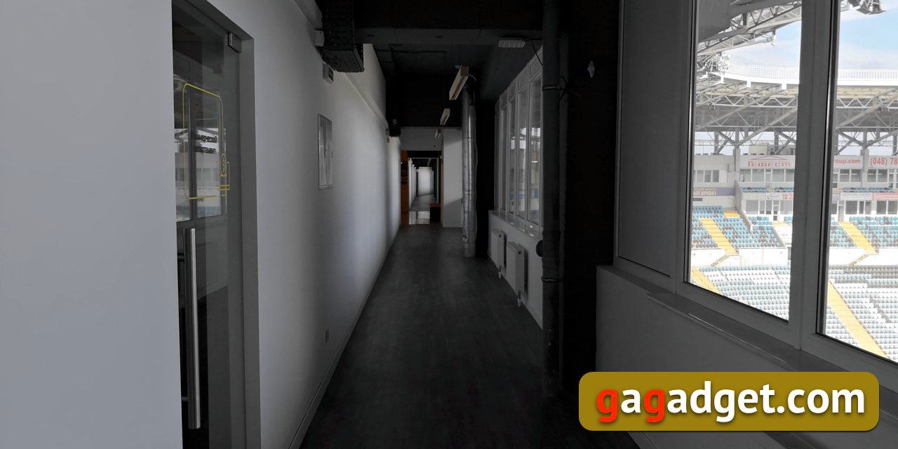 citrus_office_03.jpg