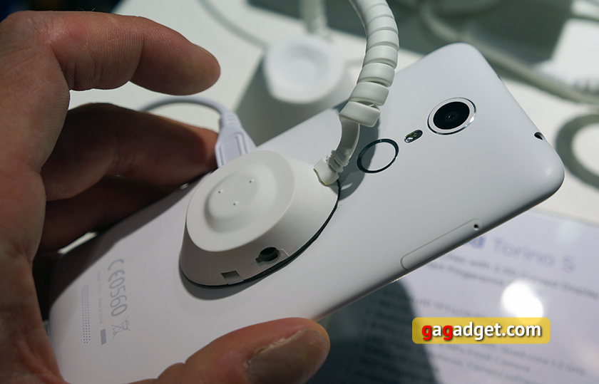 IFA 2016: новенький Coolpad Modena 2 своими глазами (и не только)-13