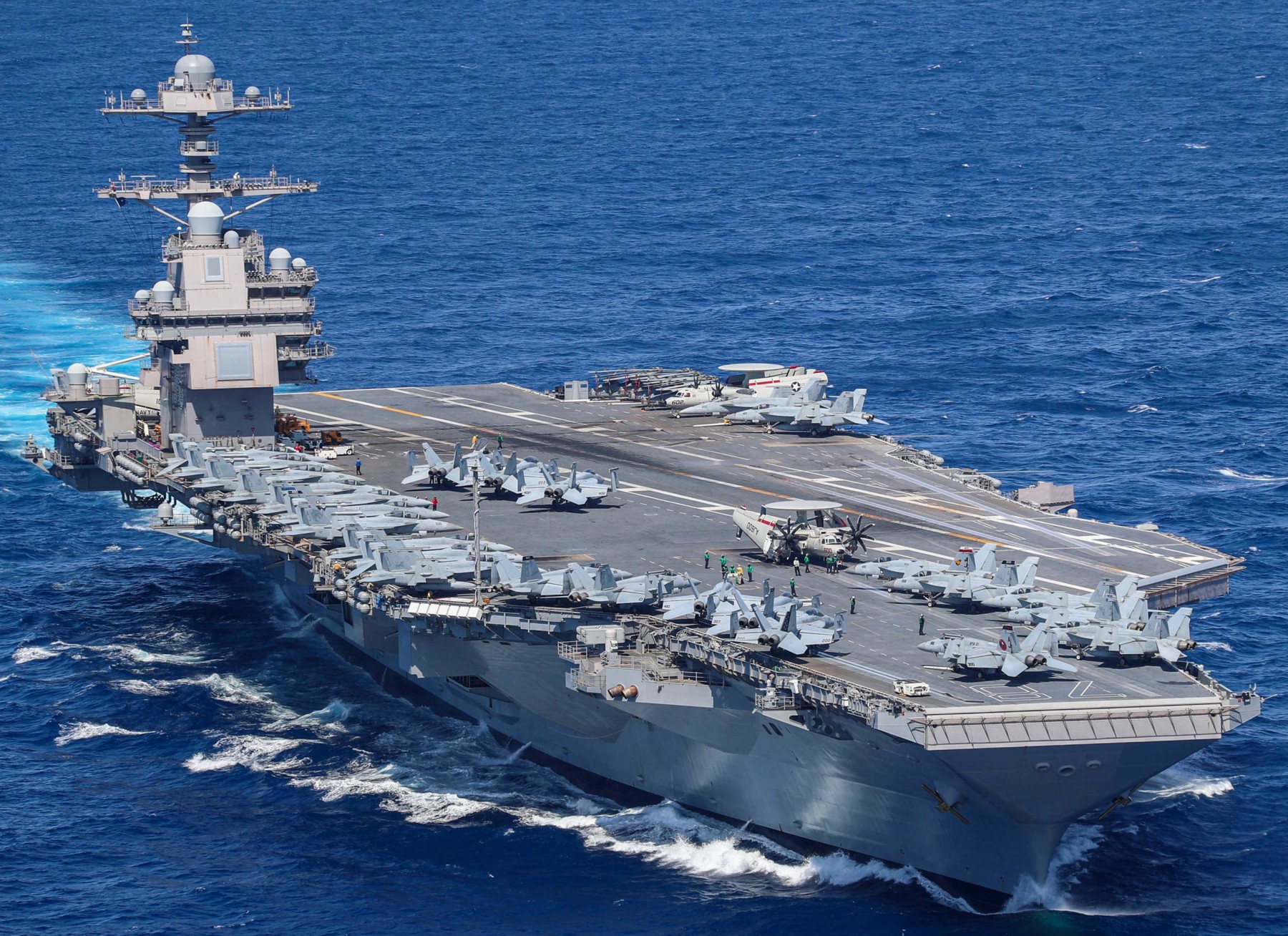 La marine américaine a envoyé en Turquie le plus grand porte-avions du monde, l'USS Gerald R. Ford, d'une valeur de plus de 13 milliards de dollars.-2