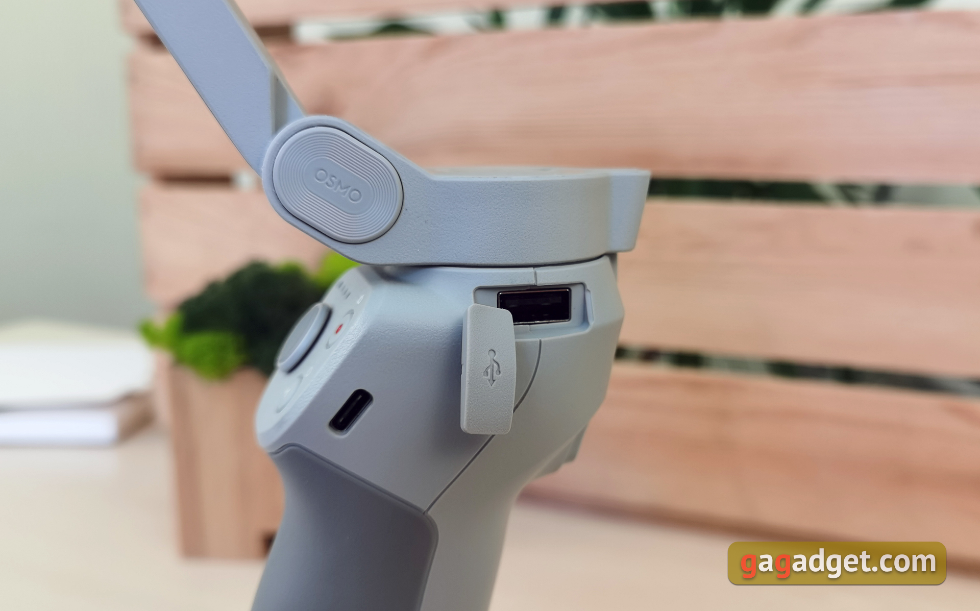 Обзор DJI OM4 (Osmo Mobile 4): самый технологичный стабилизатор для смартфона-18