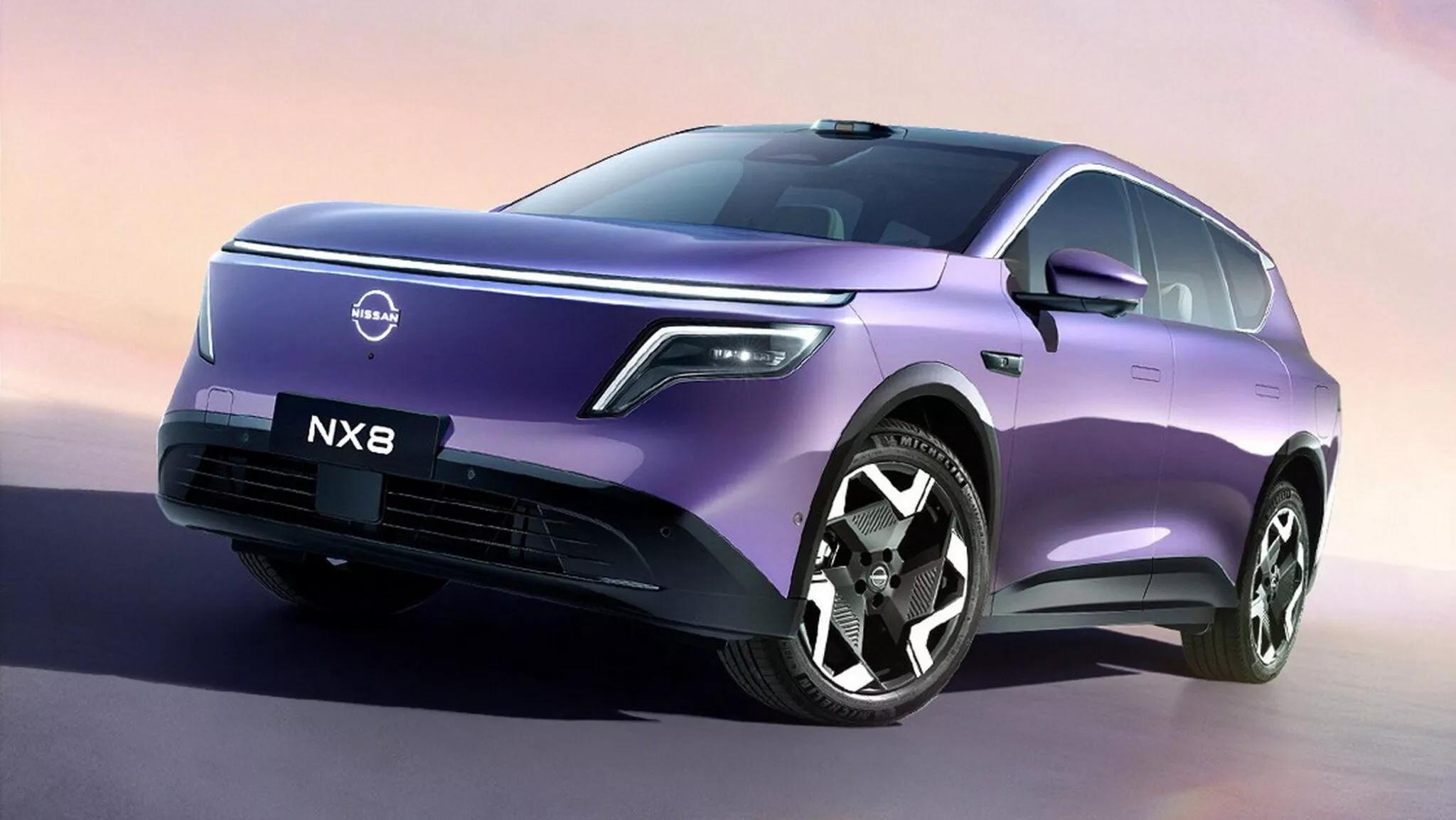 Фронтальний вид Nissan NX8 з OLED-фарами
