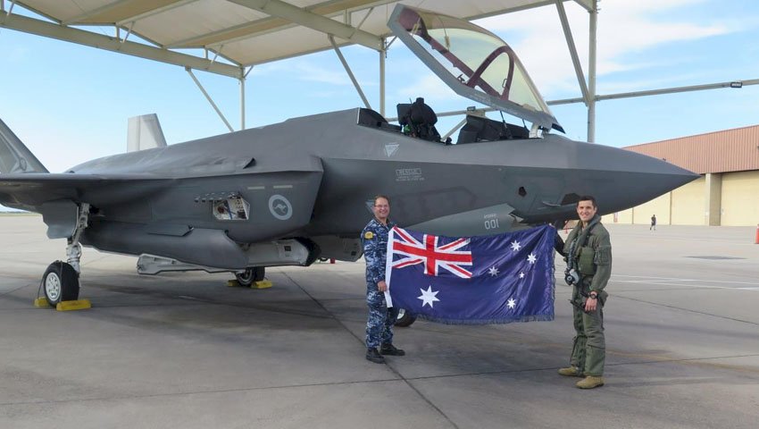 L'Australie veut rendre les avions de combat F-35A Lightning II invisibles aux radars ennemis et va construire une usine coûtant plus de 65 millions de dollars pour appliquer un revêtement furtif secret.