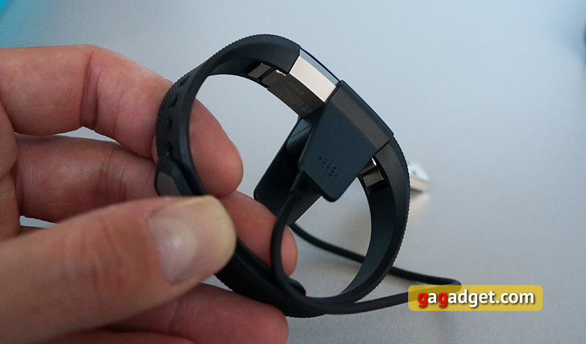 Обзор фитнес-браслета Fitbit Alta с OLED-экраном-13