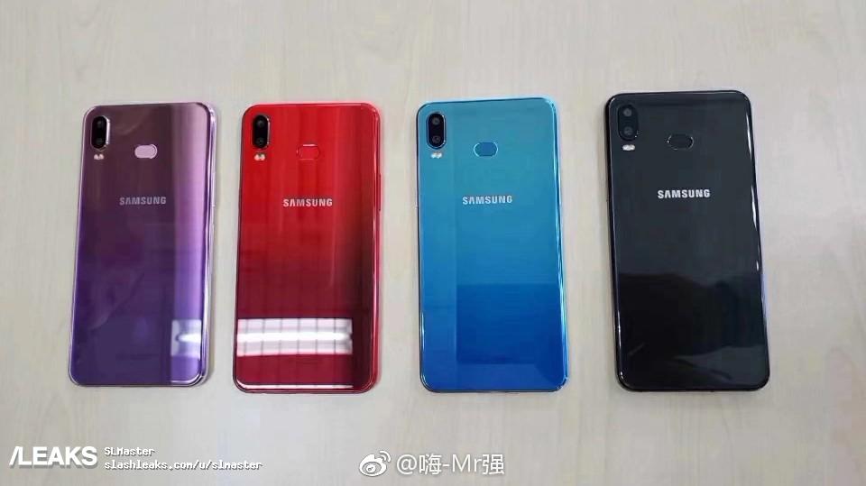 galaxy-p30-galaxy-phoenix-hand-on-leaked-581.jpg
