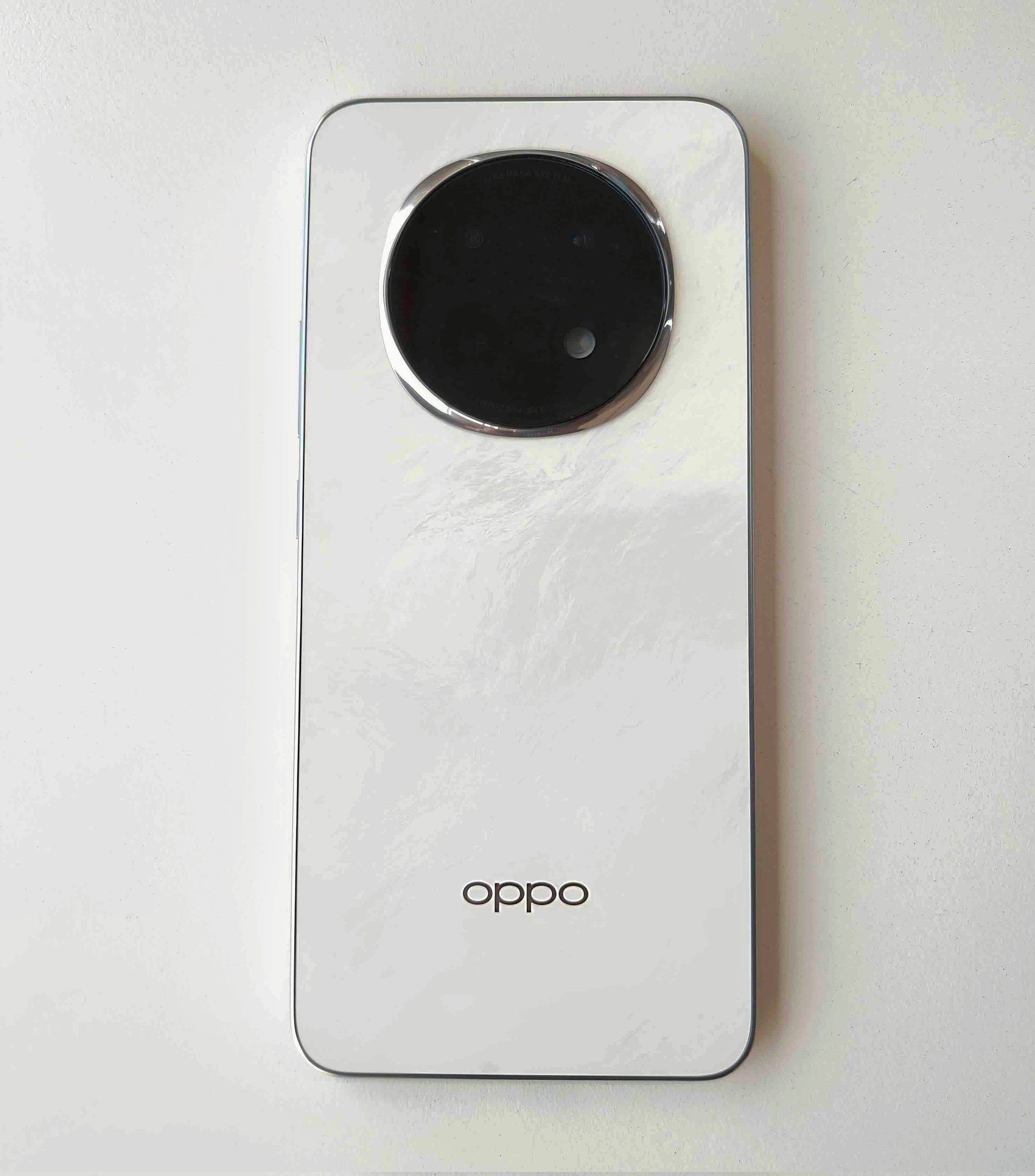 Supposé Oppo F29