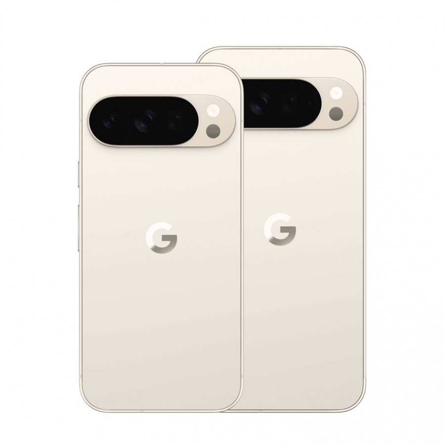 Pixel 10 Pro в руці