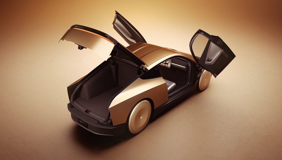 Tesla has unveiled Cybercab, a fully autonomous robotaxi for two passengers (video)