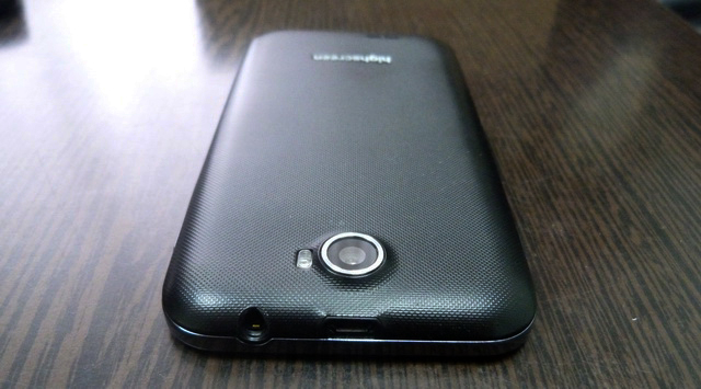 Беглый обзор Android-смартфонов Highscreen Strike и Blast-5 Беглый обзор Android-смартфонов Highscreen Strike и Blast-5