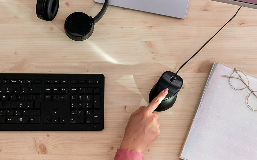 hp-usb-fingerprint-mouse-1.jpg