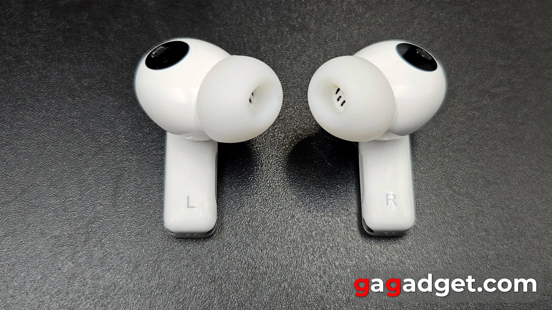 Шумоподавление с эффектом памяти: обзор TWS-наушников Huawei FreeBuds Pro 4-14