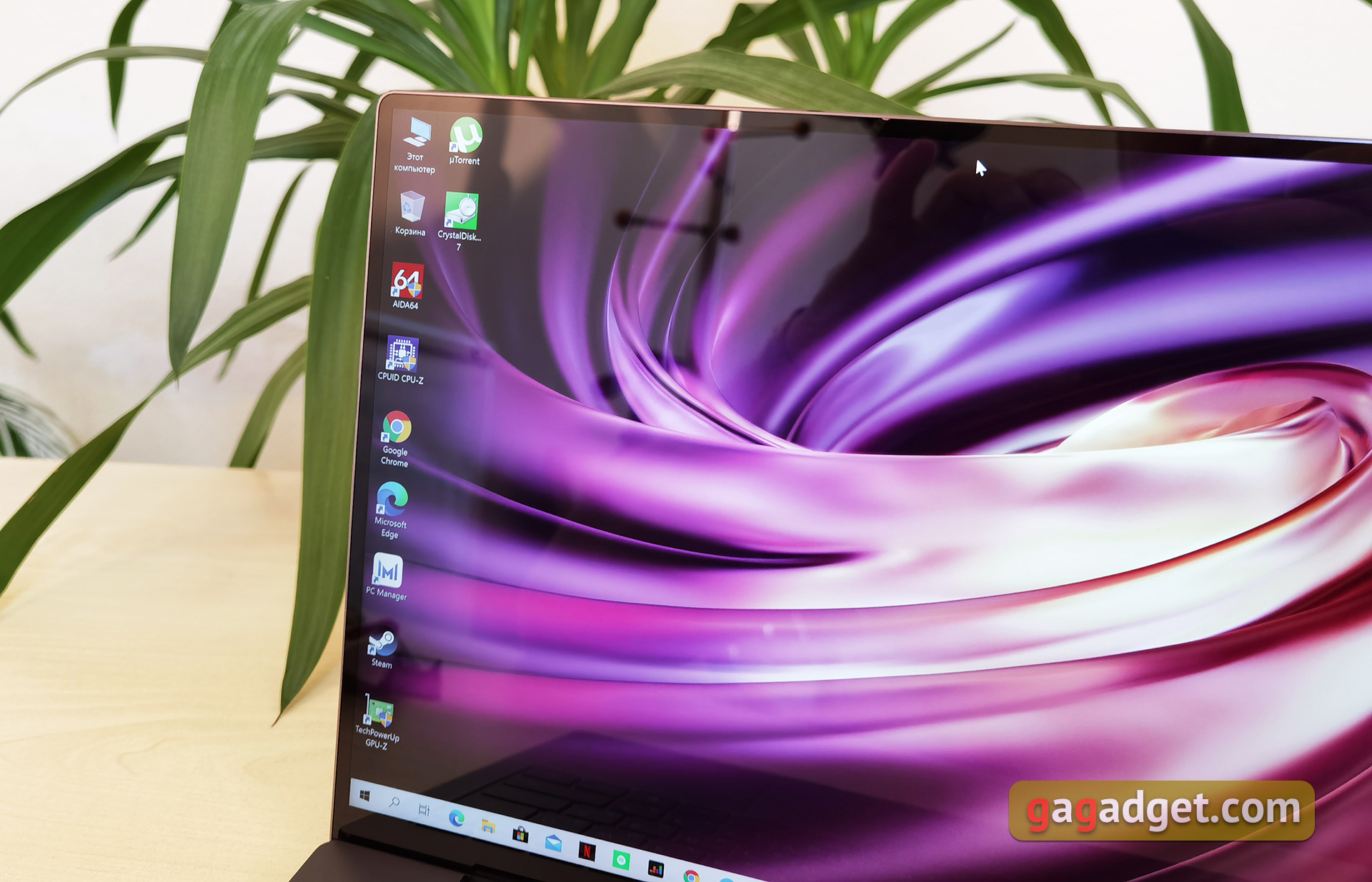 Обзор Huawei MateBook X Pro: флагманский ультрабук с великолепным дисплеем-31