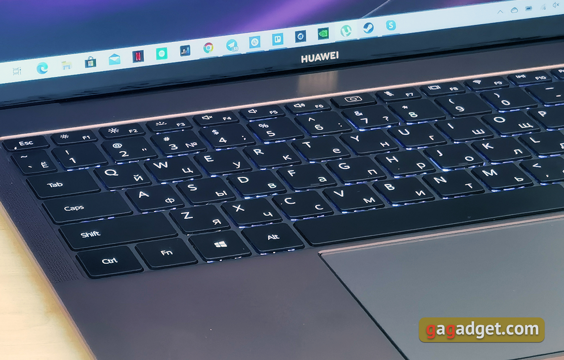 Обзор Huawei MateBook X Pro: флагманский ультрабук с великолепным дисплеем-36
